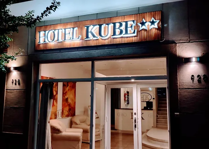 Hotel Kube
